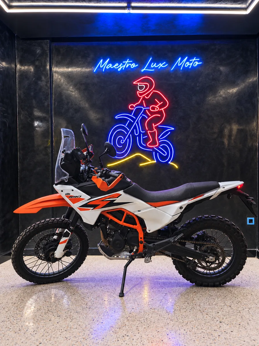 KTM ADV-R 390